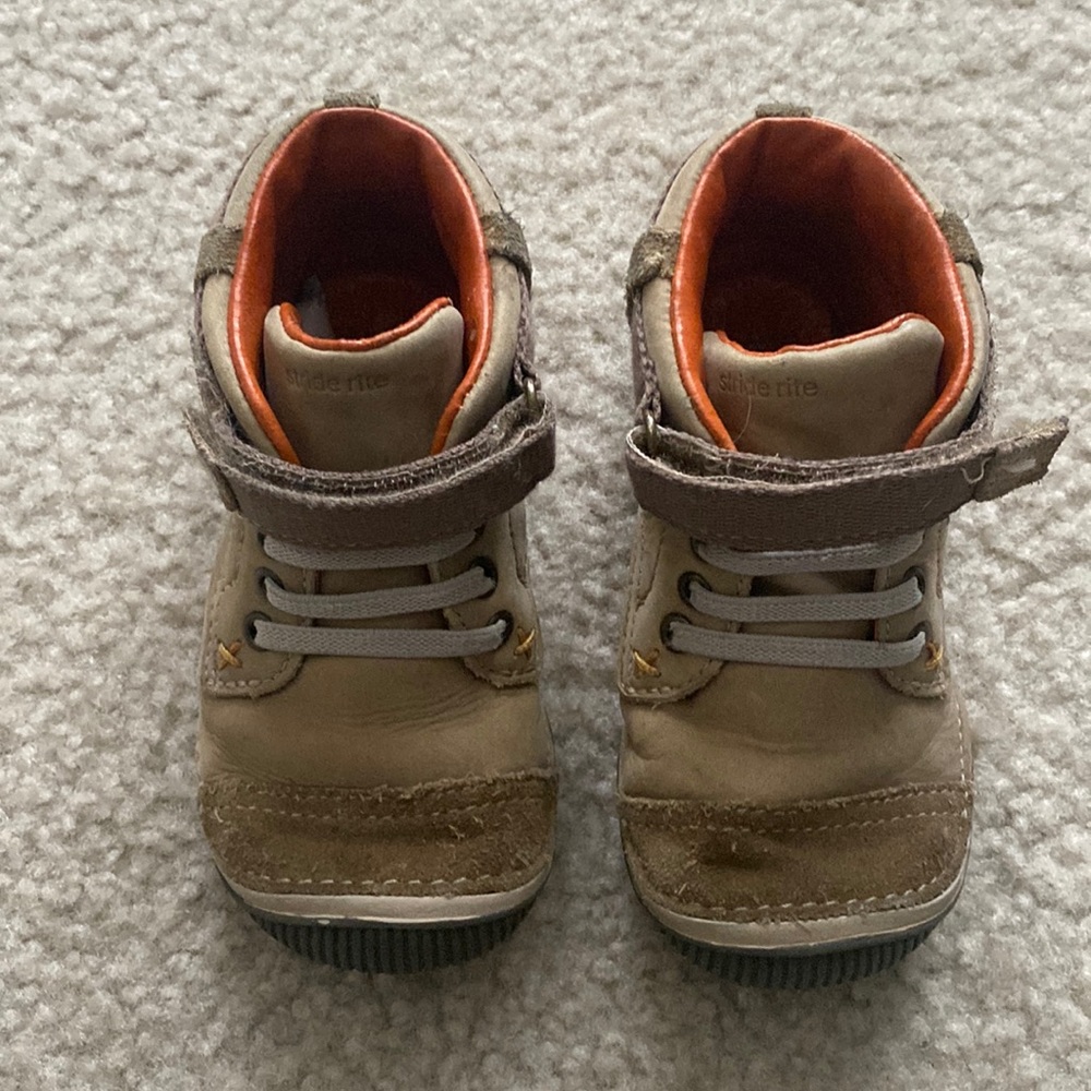 Stride Rite Garett Leather Boot 8.5 extra wide EUC